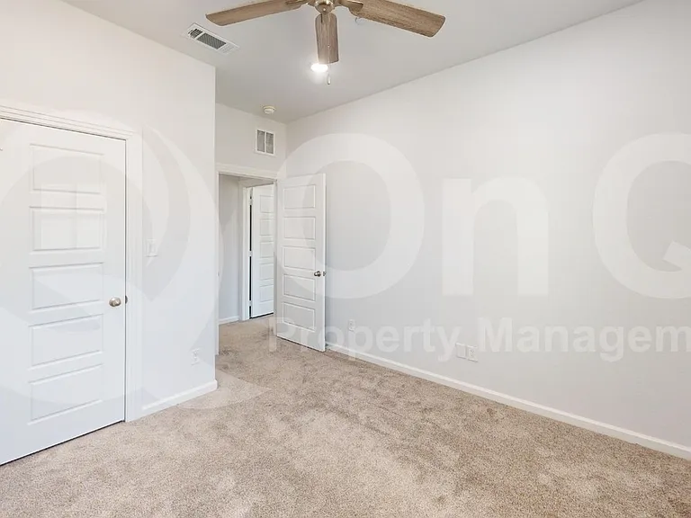 336 Buck Ridge Dr — Photo 16