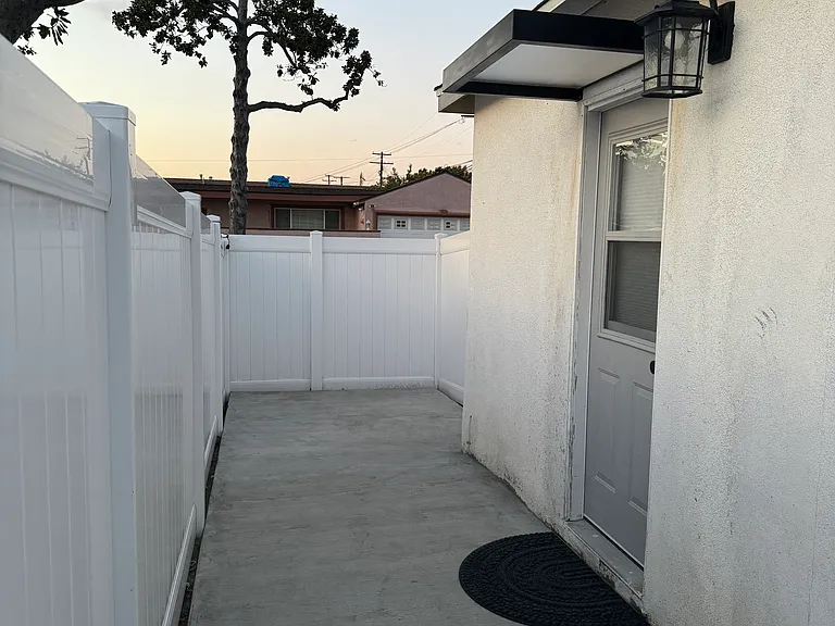 11500 Oklahoma Ave #A — Photo 9