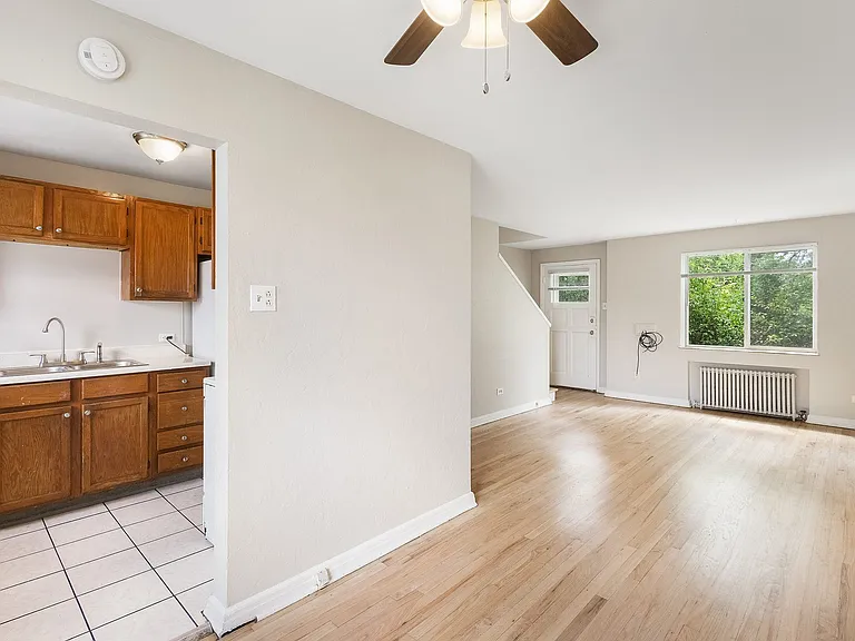 Cherry Street Townhomes — Photo 29