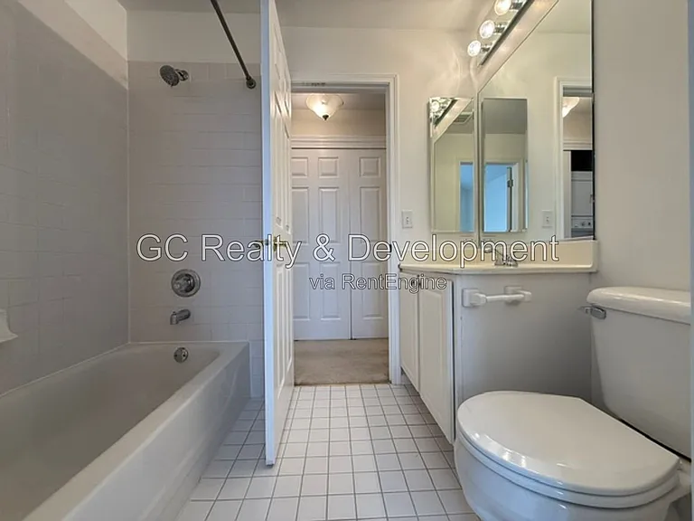 110 Allerton Dr — Photo 14