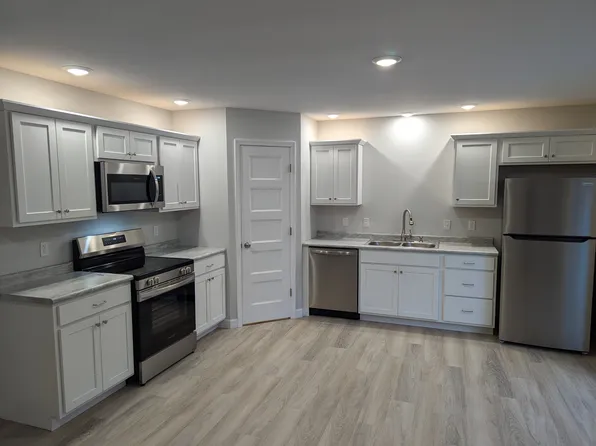 512 Doe Run Unit A, Jefferson City, MO 65109