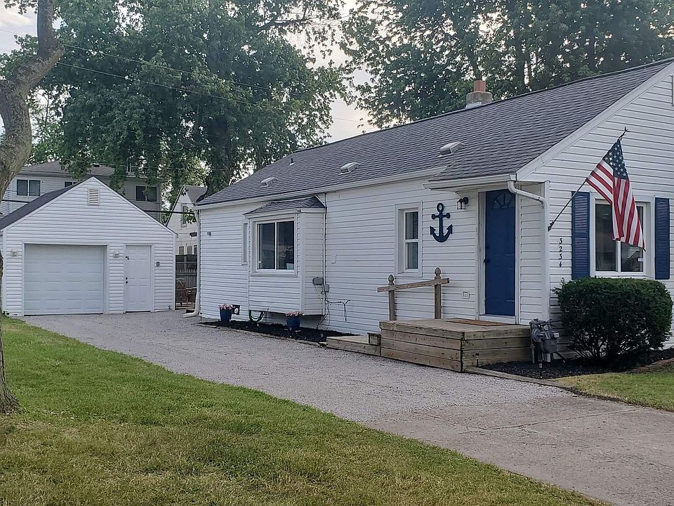 1st image of 3234 Oakwood St