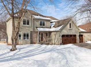 6809 Timber Crest Dr, Maple Grove, MN 55311