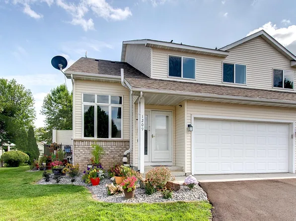 1209 Hawthorne Ct, Northfield, MN 55057