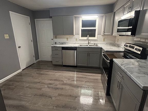 3rd image of 2825 Mynatt Rd #3