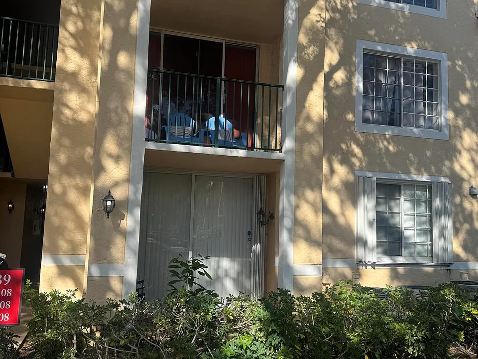 1739 Village Blvd #307