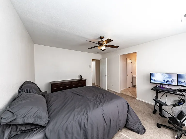 4335 Brush Creek Rd — Photo 25