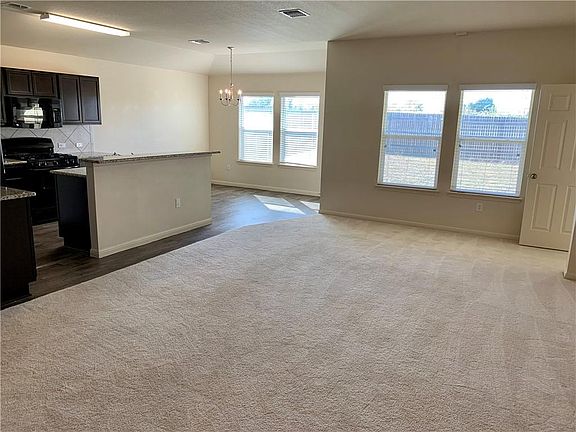 3rd image of 18013 Ryegate Dr