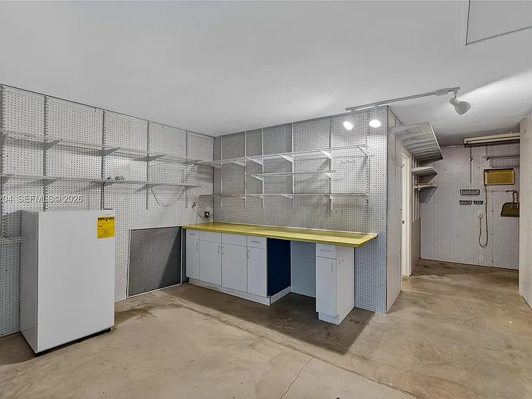 6767 SW 154th St — Photo 30