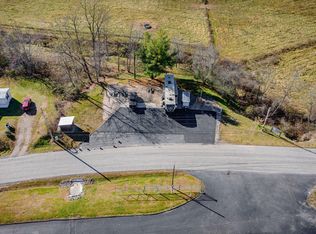 177 Hospital Rd, Mountain City, TN 37683