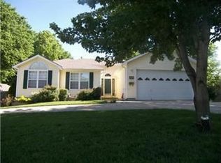 1701 SW Moore St, Blue Springs, MO 64015