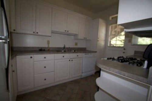 3rd image of 743 Westwood Dr #2