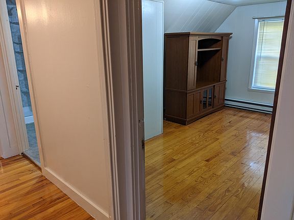 2nd image of 20 Longwood Ave #3