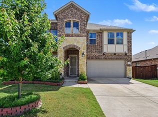 1869 Arbor Dr, Forney, TX 75126