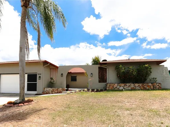 7556 High Pines Ct, Port Richey, FL 34668