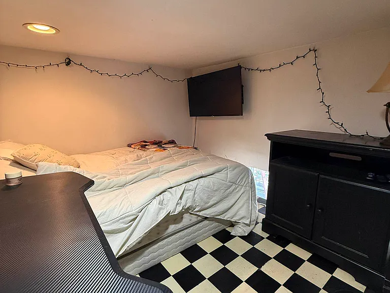 62 W 71st St #1-A — Photo 13