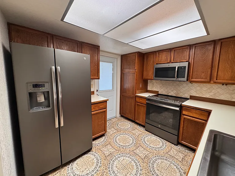 1491 S Moonlight Dr — Photo 14