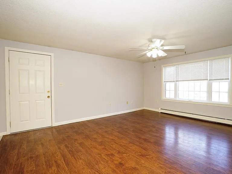 50 Brookside Dr #G5 — Photo 13