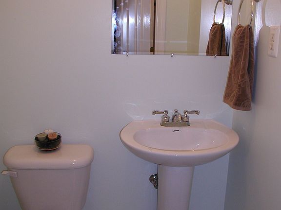 Powder room