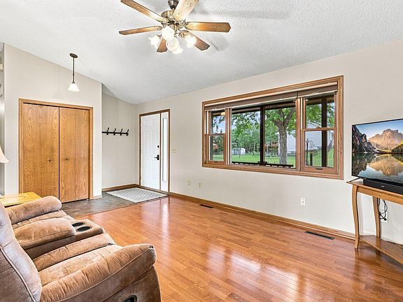 5th image of 17314 Greentree Path