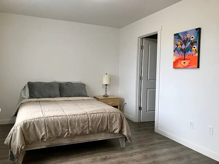 420-522 F St NE — Photo 8