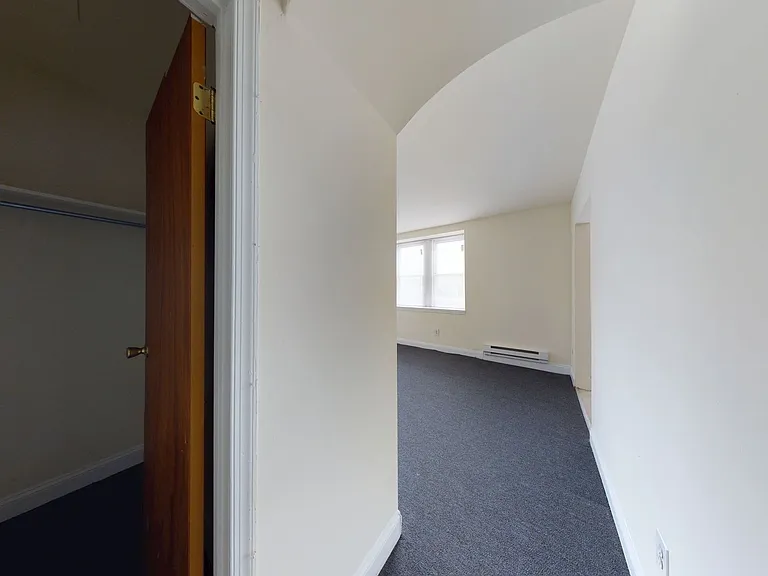 Penn Hall Apartments — Photo 21