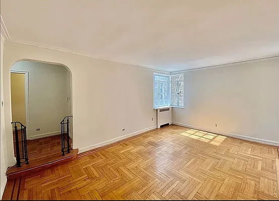 Rented by Bond New York | media 11