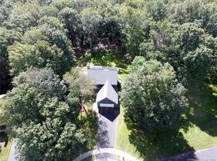 31 Jay Ln, Bristol, CT 06010