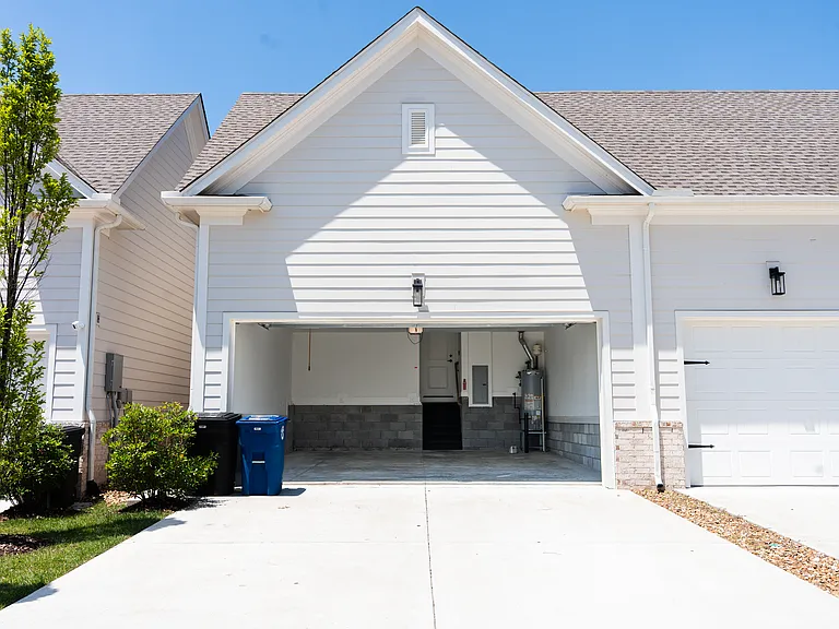3036 Long Branch Cir — Photo 30