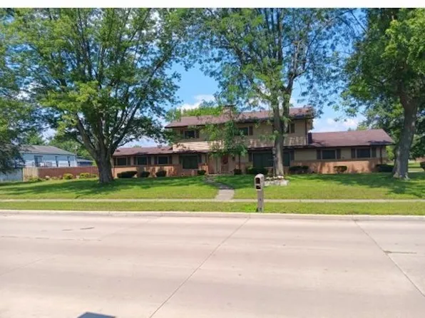 2821 Stardale Dr, Fort Wayne, IN 46816