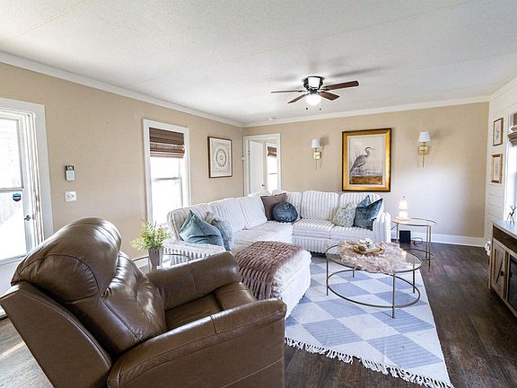 4th image of 2737 Oliver Rd