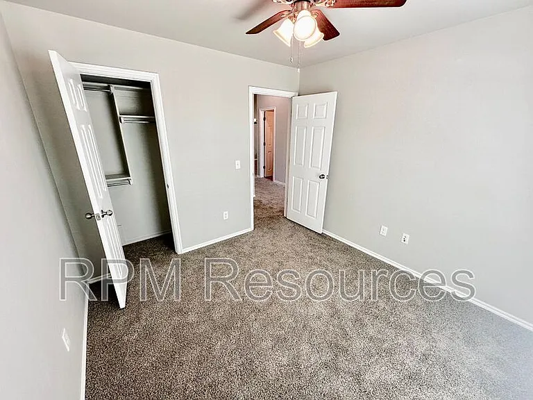 11121 NW 6th Ter — Photo 18