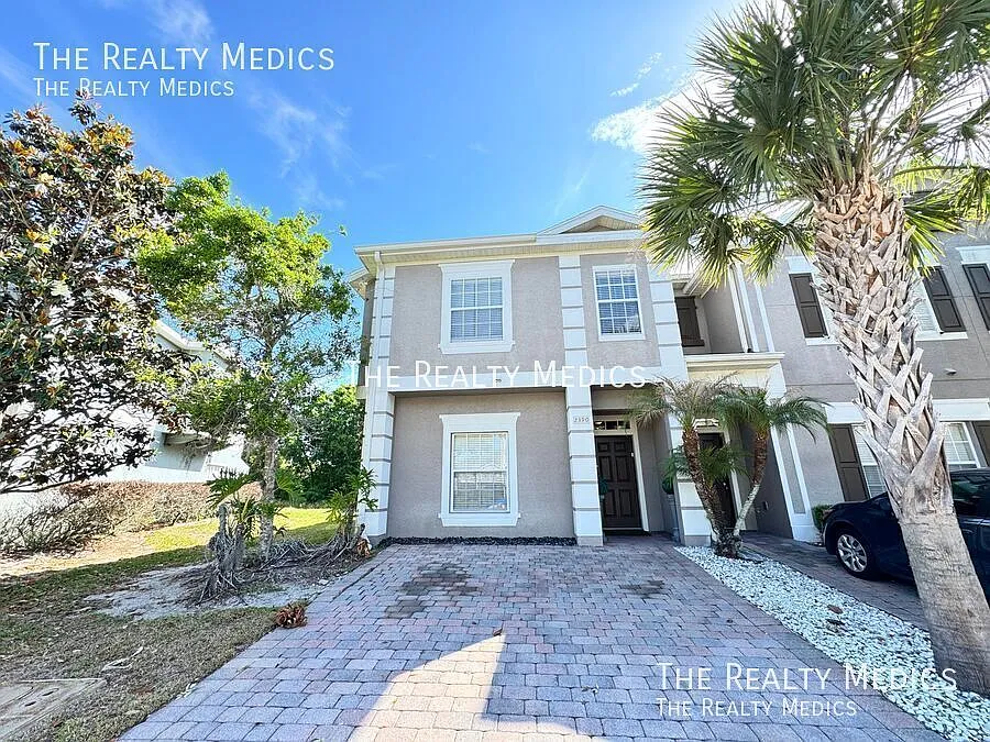 Building Photo - 2390 Caravelle Cir
