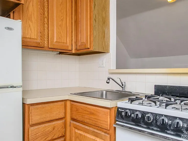 610 S Ashley St #2 — Photo 24