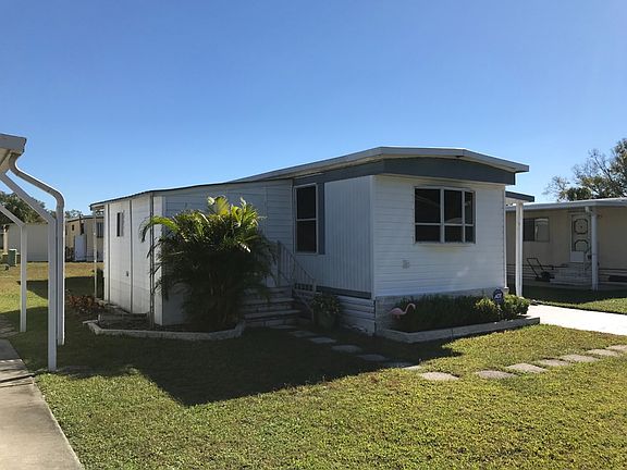 2nd image of 8821 Higbie Pl