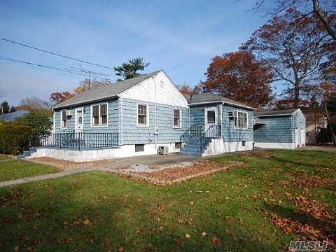 2nd image of 29 Wendy Dr