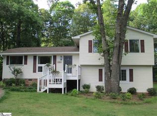 42 Windtree Ct, Travelers Rest, SC 29690