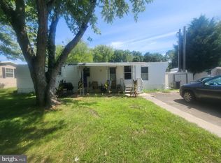 104 Michigan Ave, Williamstown, NJ 08094