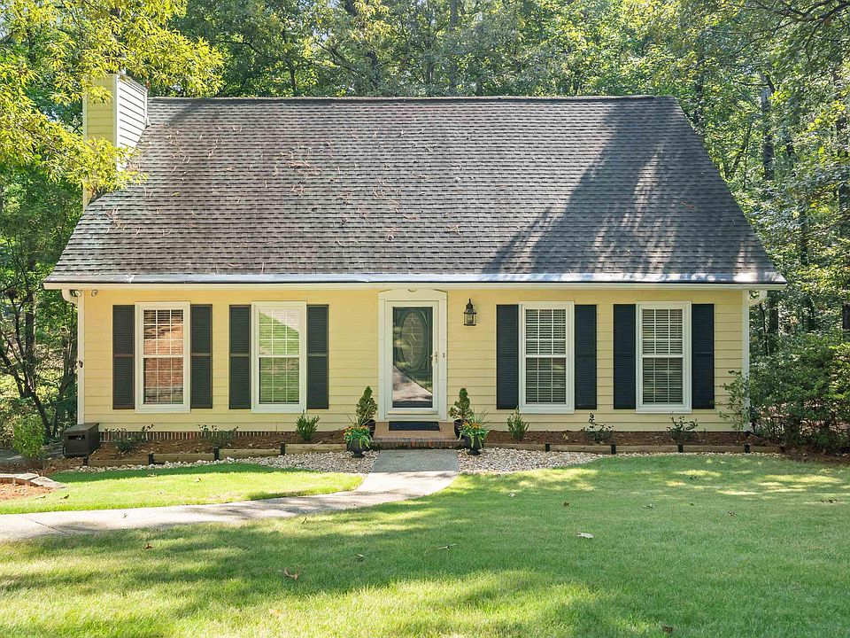 1st image of 2104 Crossridge Ln