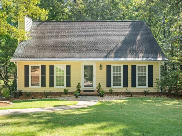 2104 Crossridge Ln, Birmingham, AL 35244