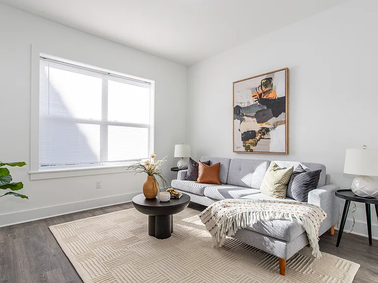 446 Irvine Turner Blvd — Photo 5