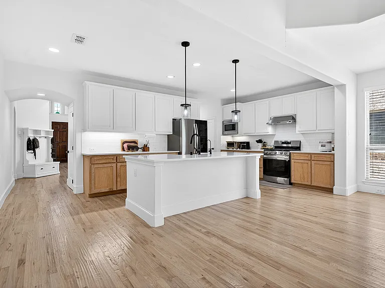 3714 Wagon Wheel Way — Photo 10