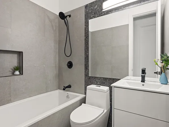 1198 Jefferson Avenue image 12 of 17