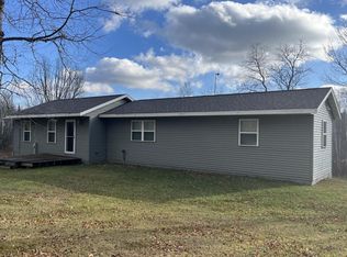 4043 Settlement Rd, Long Lake, WI 54542