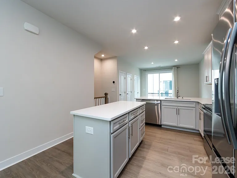 413 Spearfield Ln — Photo 18
