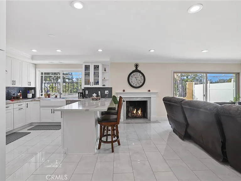 25235 Cinnamon Rd — Photo 16