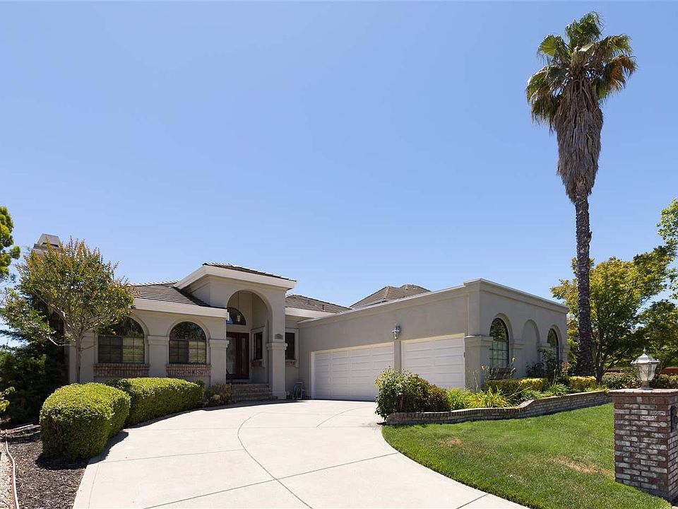 1st image of 3678 Deer Trail Dr