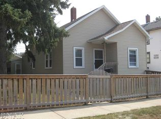718 W Jefferson St, Bloomington, IL