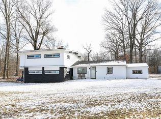 3841 Ranfield Rd, Kent, OH 44240