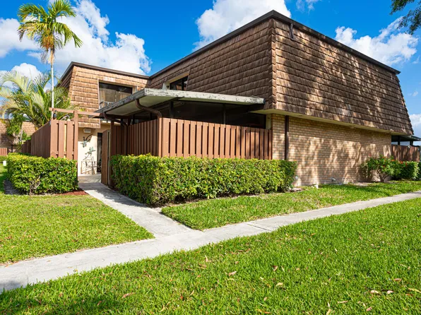 2115 21st Lane, Greenacres, FL 33463